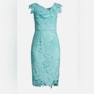 Black Halo Jackie O Sheath Dress - size 8 Never Worn